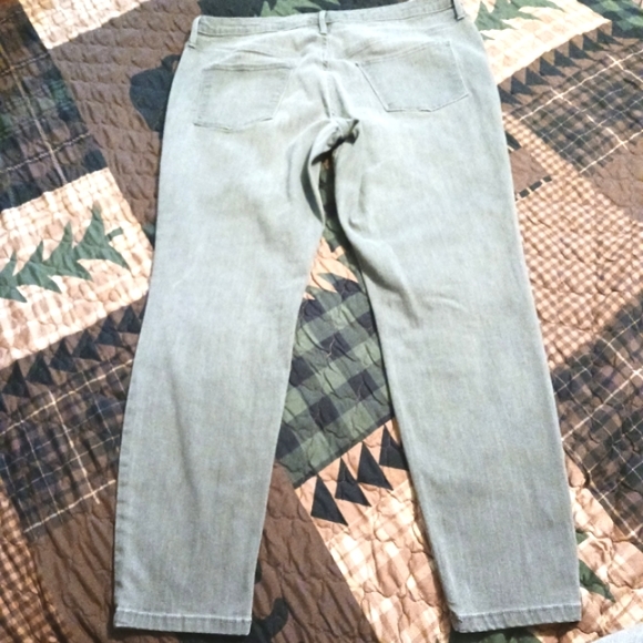 Mossimo Gray High Rise Jeggings Plus Size 16 - Picture 8 of 10
